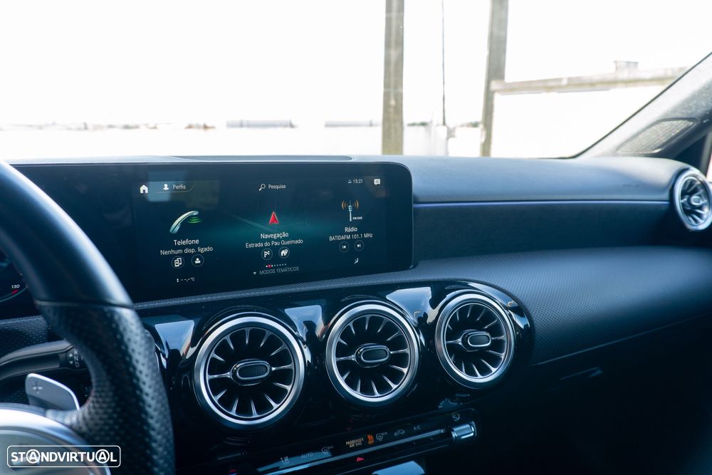 Mercedes-Benz A 180 7G-DCT AMG Line - 23