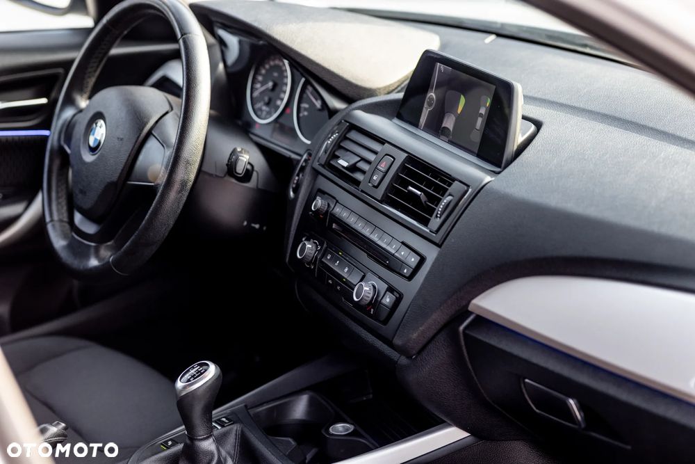 BMW Seria 1 116d Urban Line - 2