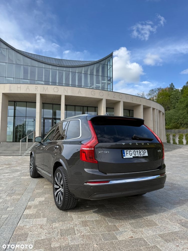 Volvo XC 90 - 7