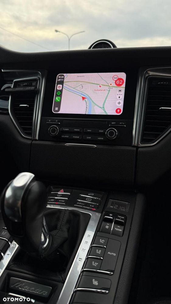 Porsche Macan PDK - 16