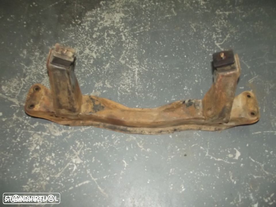 datsun 1200 charriot - 2