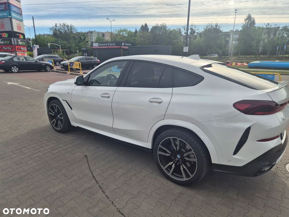 BMW X6 - 12