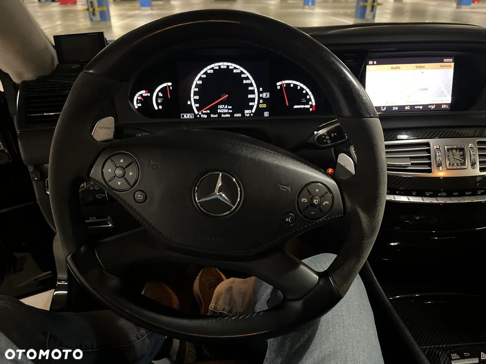 Mercedes-Benz CL - 24