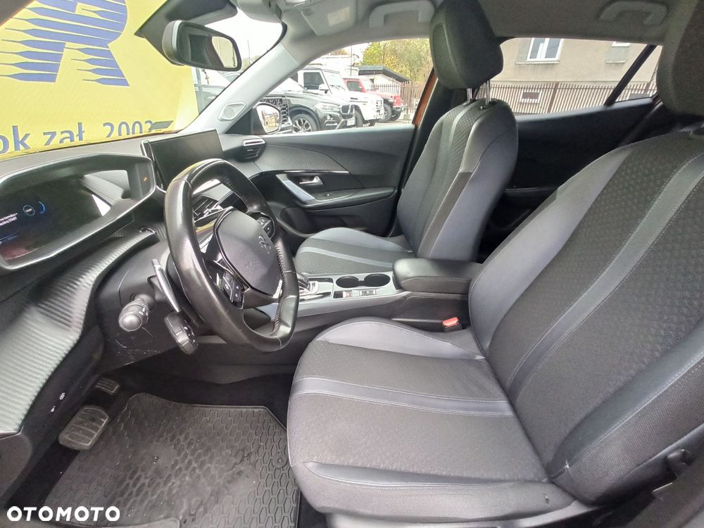 Peugeot 2008 - 7