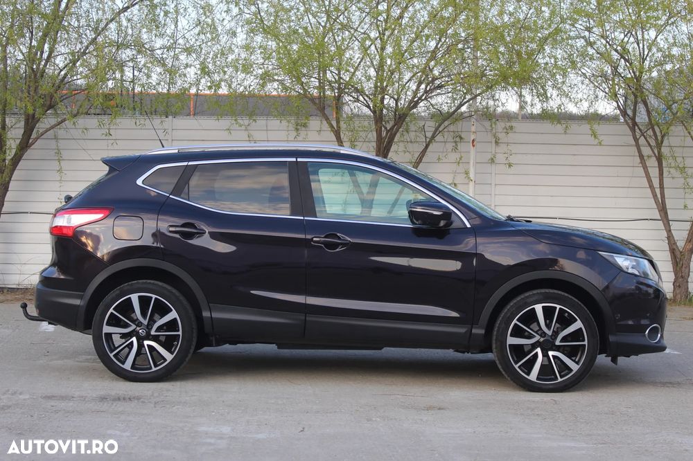 Nissan Qashqai 1.6 DCI 4 x 4 DPF Start/Stop tekna - 10