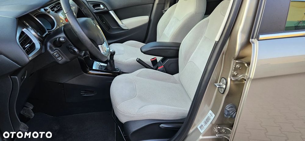 Citroën C3 VTi 120 Exclusive - 14