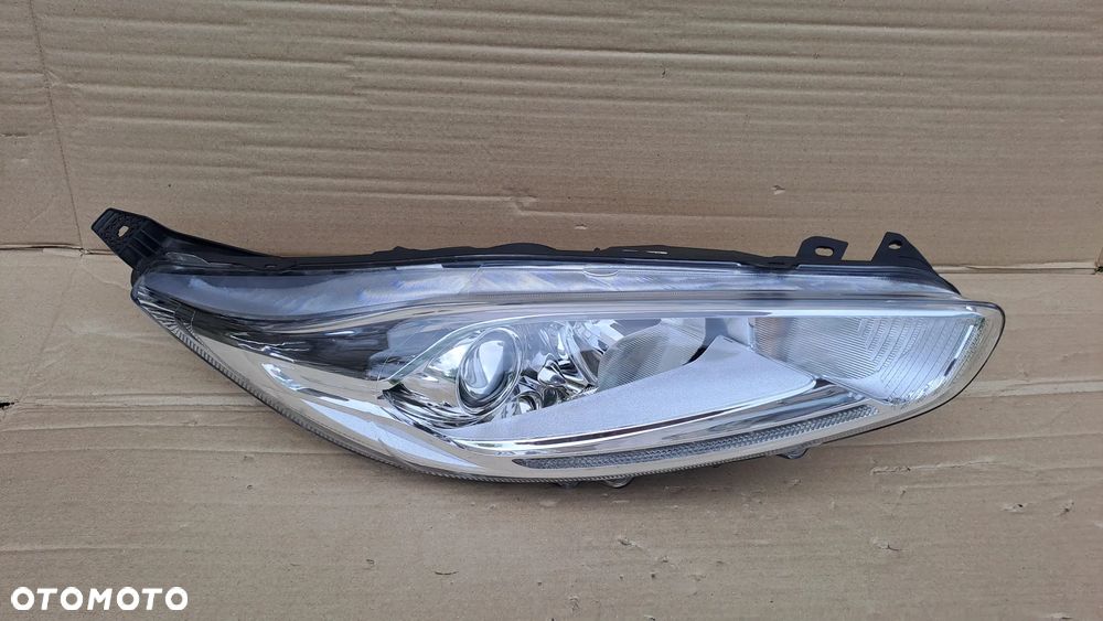 FORD FIESTA MK7 LIFT PRAWA LAMPA SOCZEWKA C1BB-13W029-CG C1BB-13W029-CE - 1