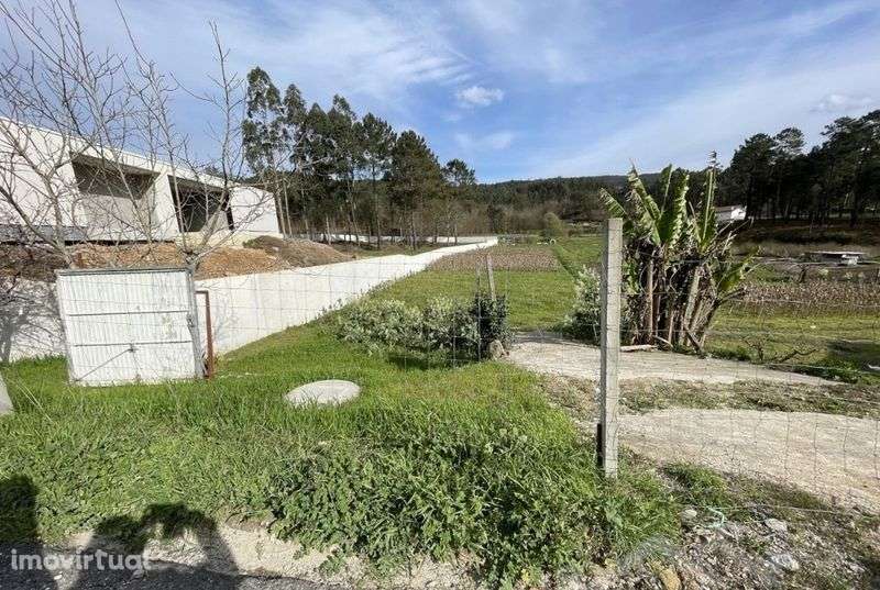 Terreno com Projeto Fajões - Grande imagem: 2/4