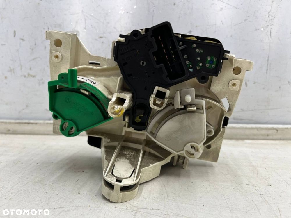 Panel klimatyzacji Dacia Logan 1 I Mcv 05-14r sterowania nawiewem wentylacją Z KLIMATYZACJĄ 69570001 - 3