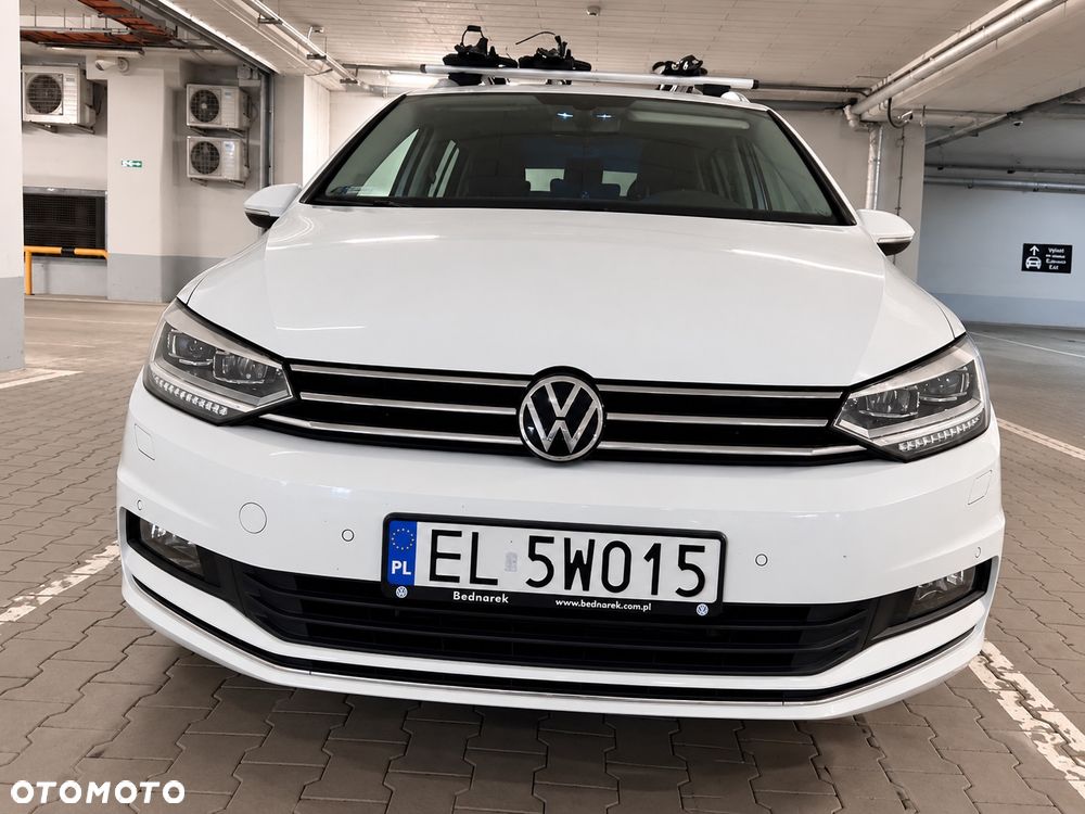 Volkswagen Touran 2020 photo 2