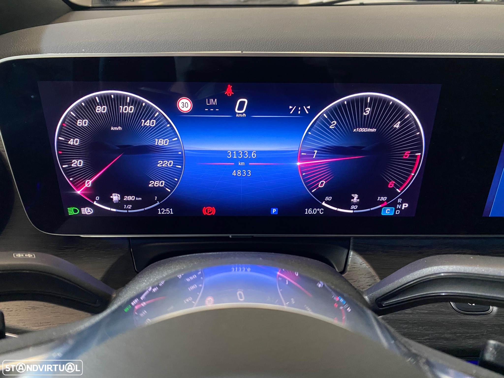 Mercedes-Benz V 220 d Exclusive - 25