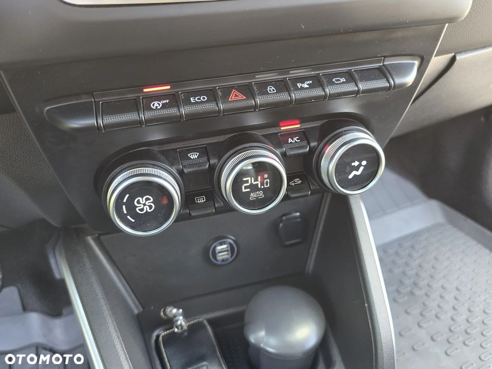 Dacia Duster 1.6 SCe Prestige - 27