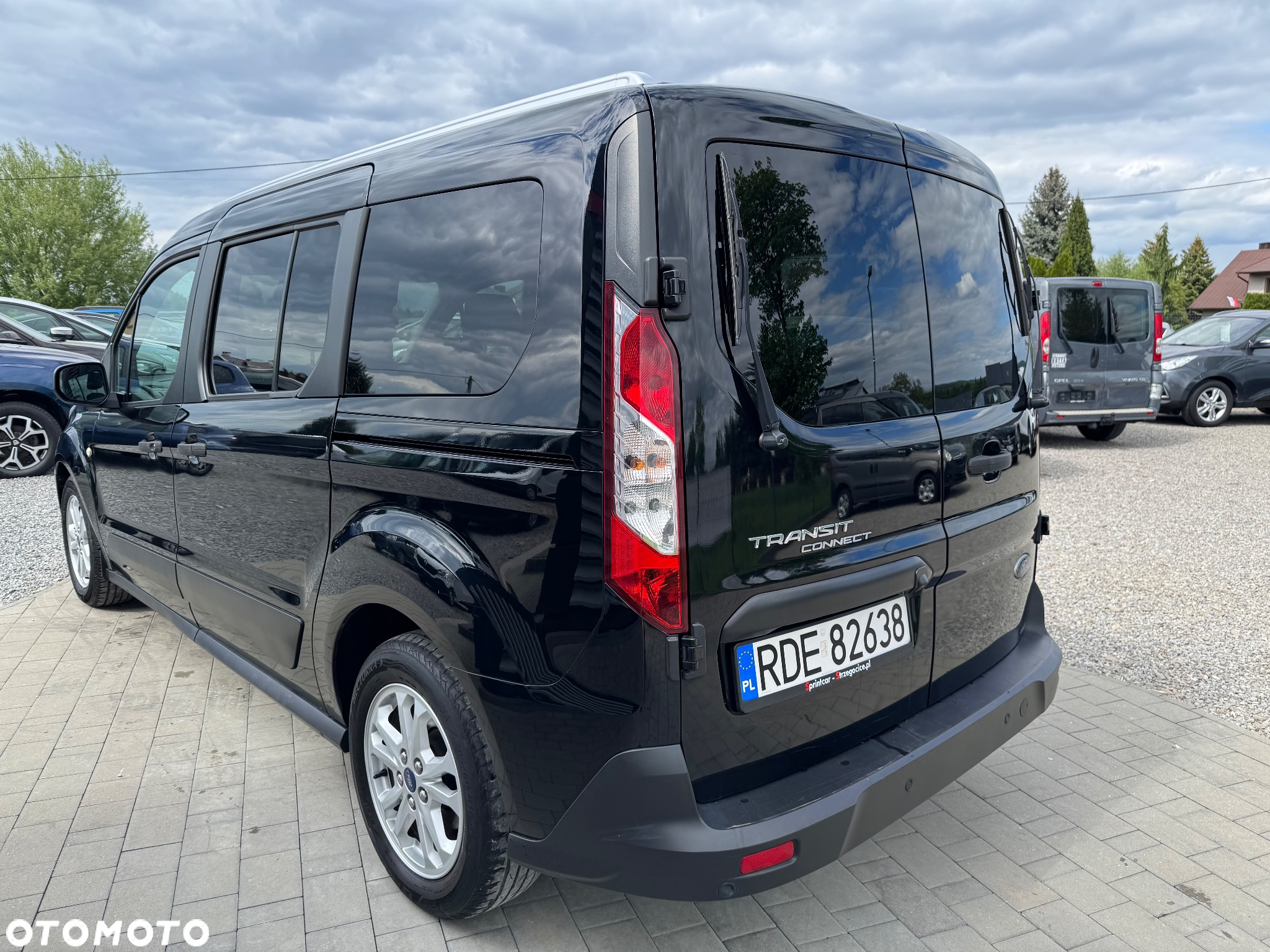 Ford Transit Connect - 10