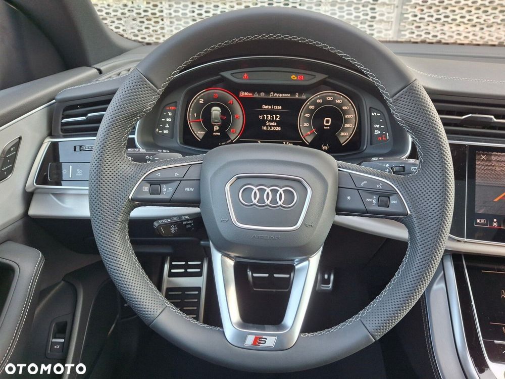 Audi Q8 - 26