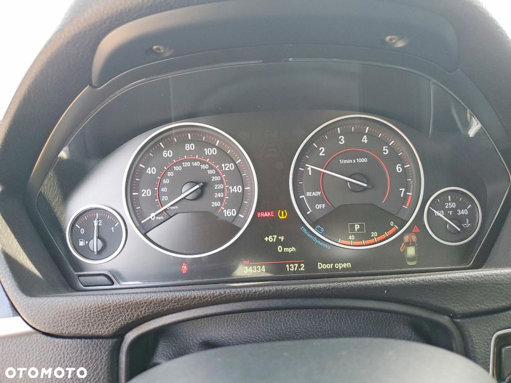 BMW Seria 3 328i xDrive Sport-Aut Sport Line - 11