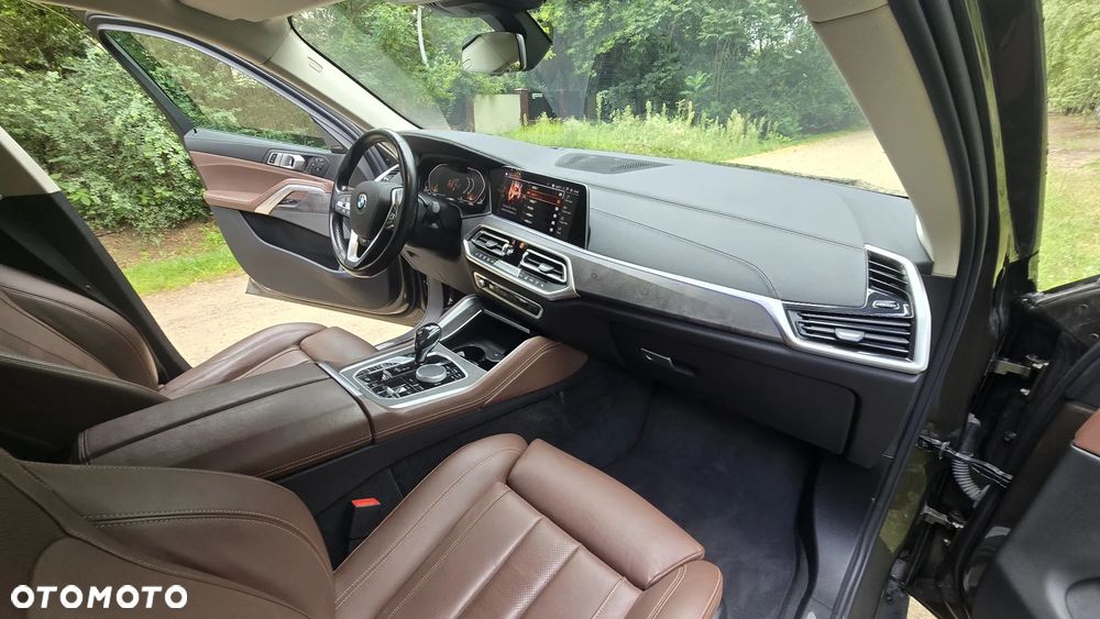 BMW X6 xDrive30d - 16