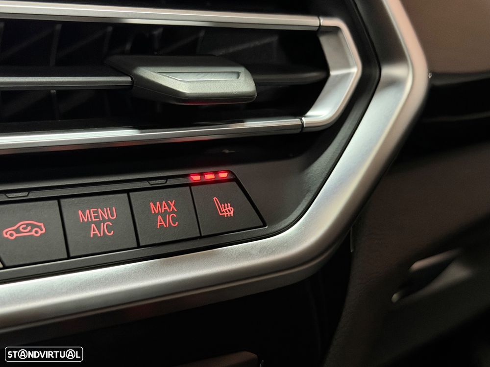 BMW iX3 M Sport Impressive - 13