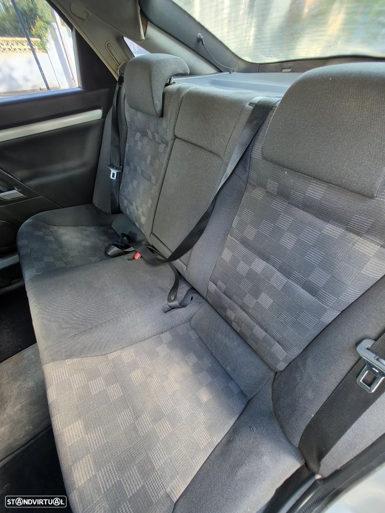 Opel Vectra GTS 1.9 CDTI - 13
