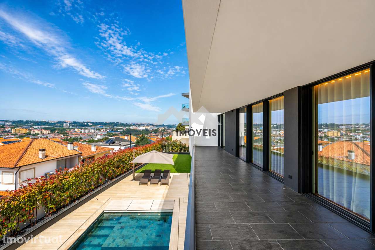 Moradia T5 de Luxo | Arquitetura Contemporânea | Privacidade Total | - Grande imagem: 3/60