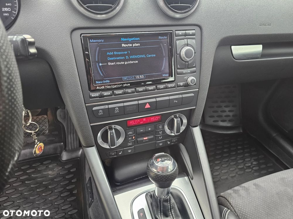 Audi A3 Sportback 1.4 TFSI Ambition S tronic - 17