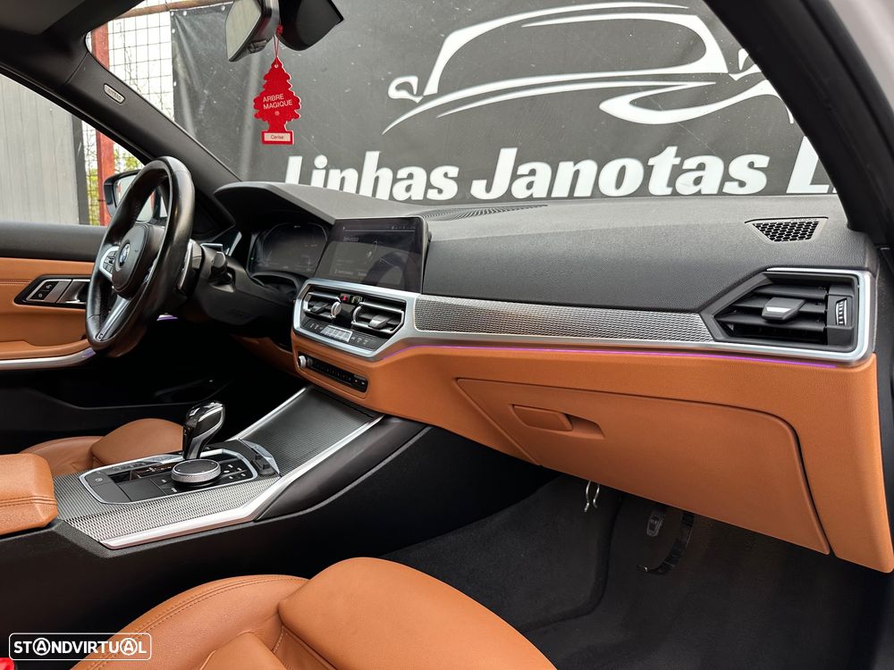 BMW 330 e Aut. M Sport - 11