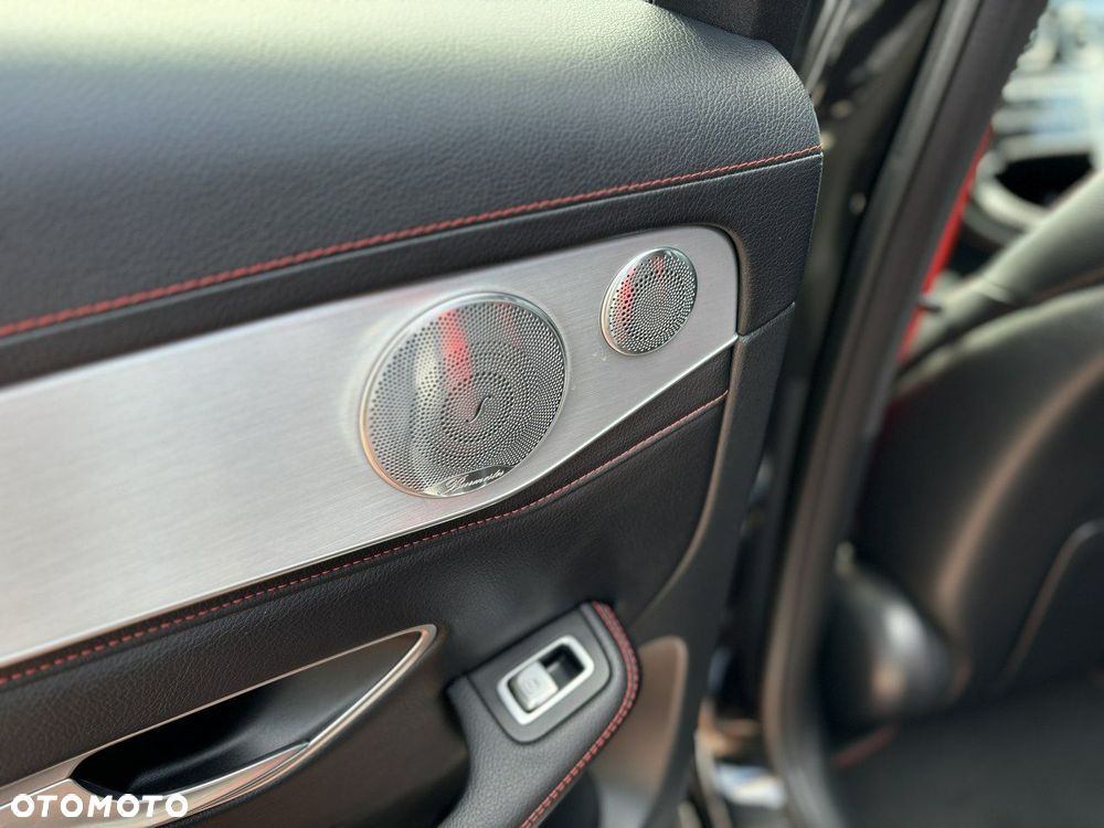 Mercedes-Benz GLC - 22