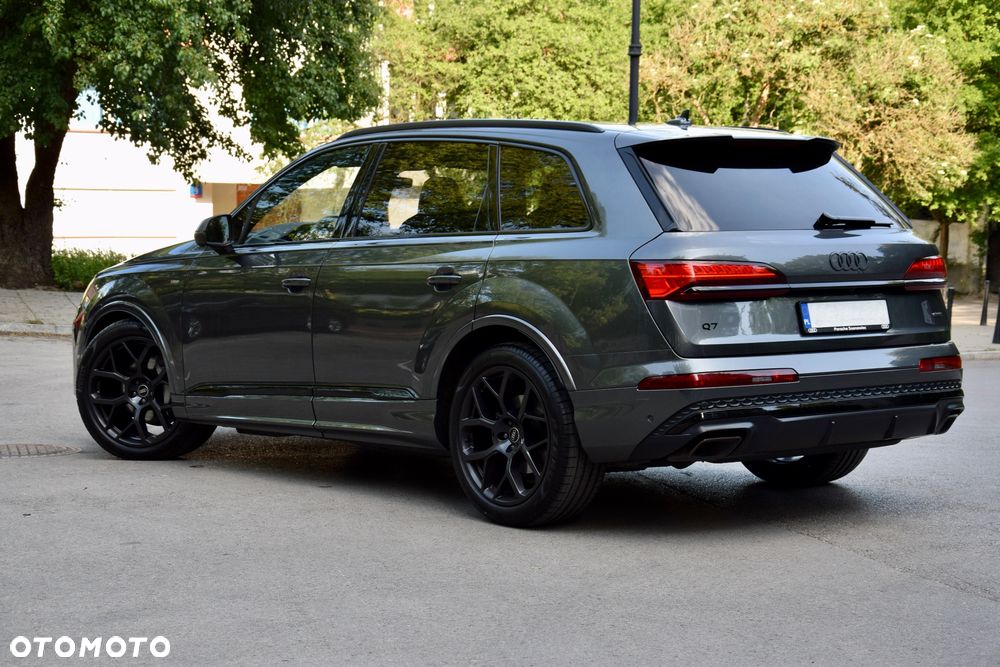Audi Q7 50 TDI mHEV Quattro Black Edition Tiptr - 10