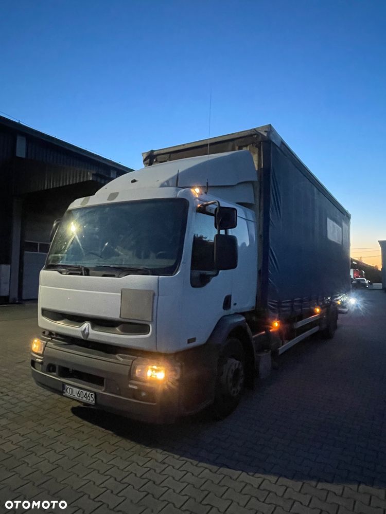 Renault Premium