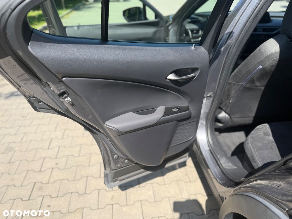 Lexus UX 250h GPF Business Edition AWD - 12