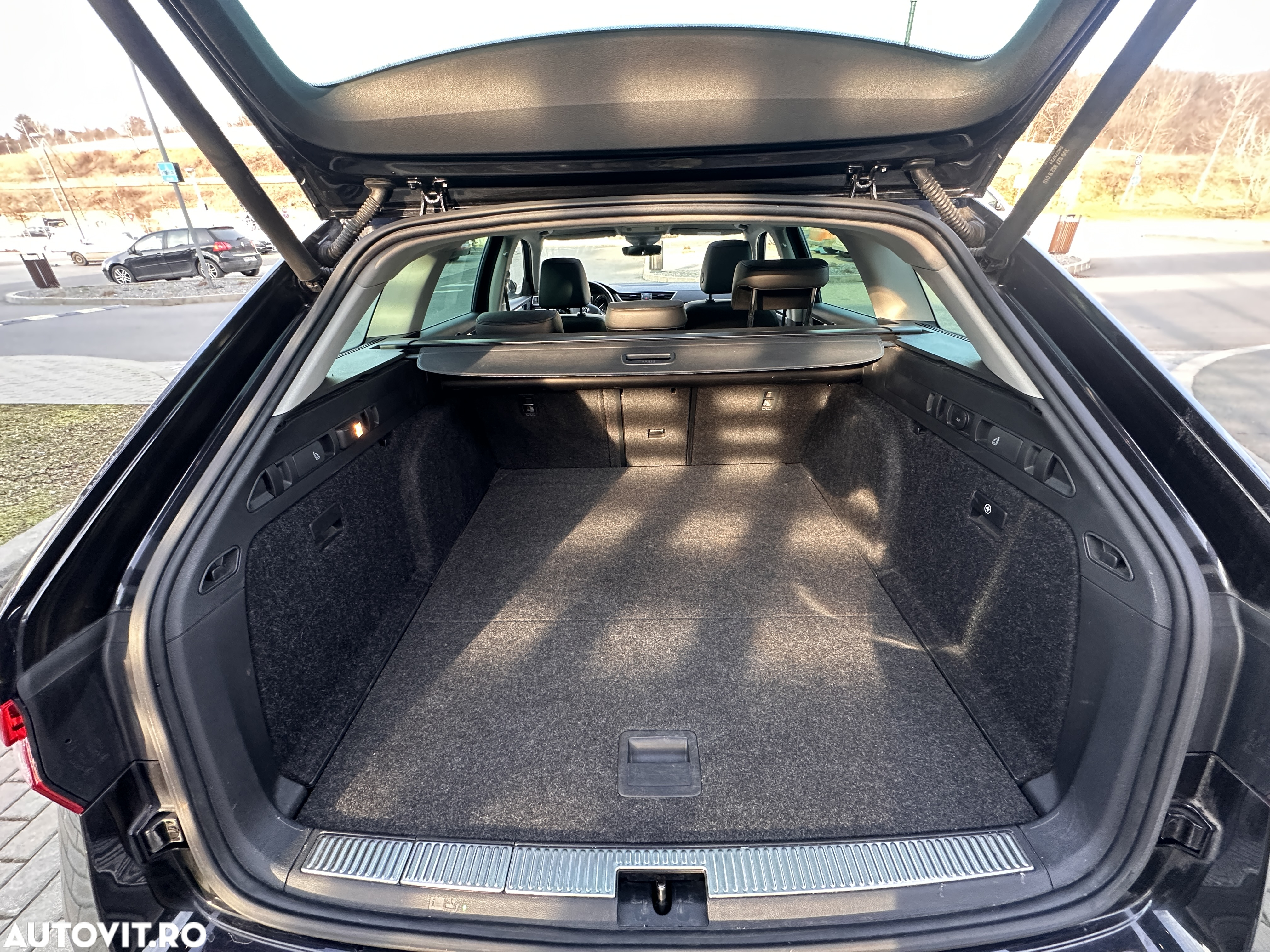 Skoda Superb 2.0 TDI 4X4 DSG Style - 16
