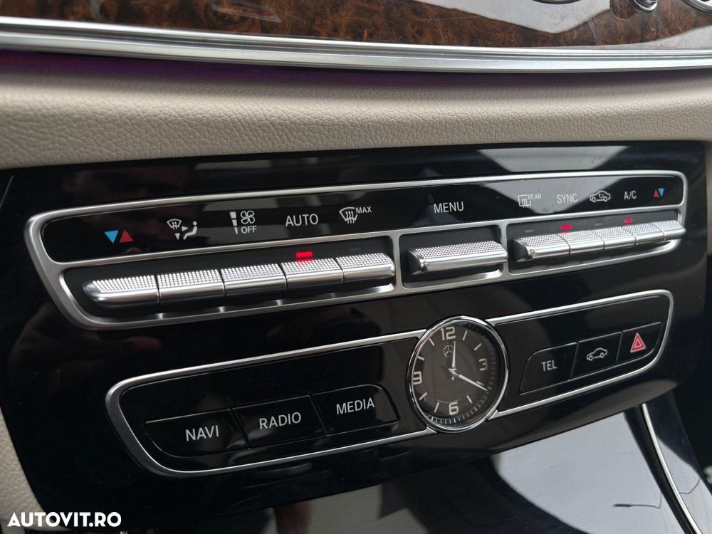 Mercedes-Benz E - 17