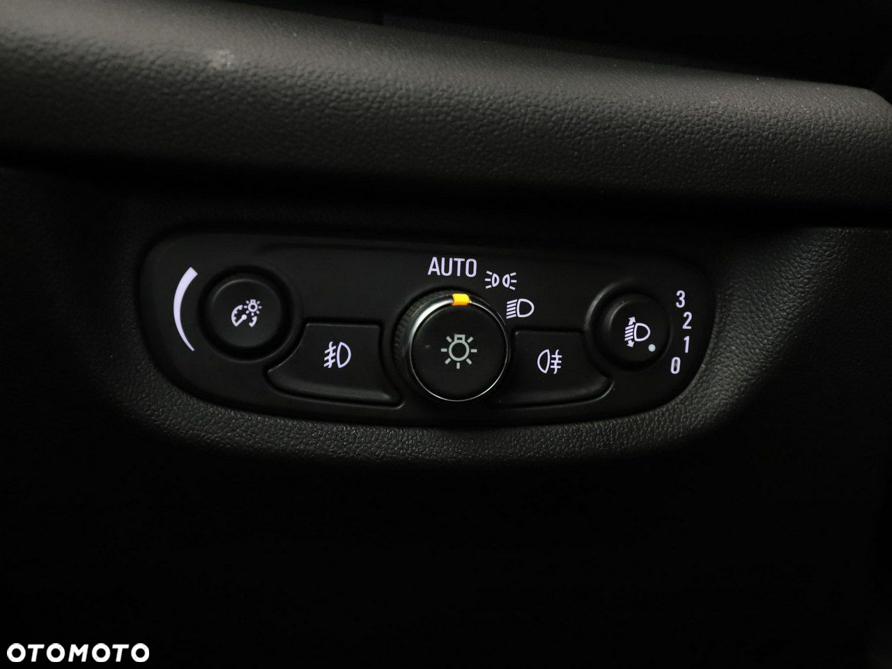 Opel Insignia Grand Sp 1.5 ECOTEC Direct InjectionTurbo Edition - 30