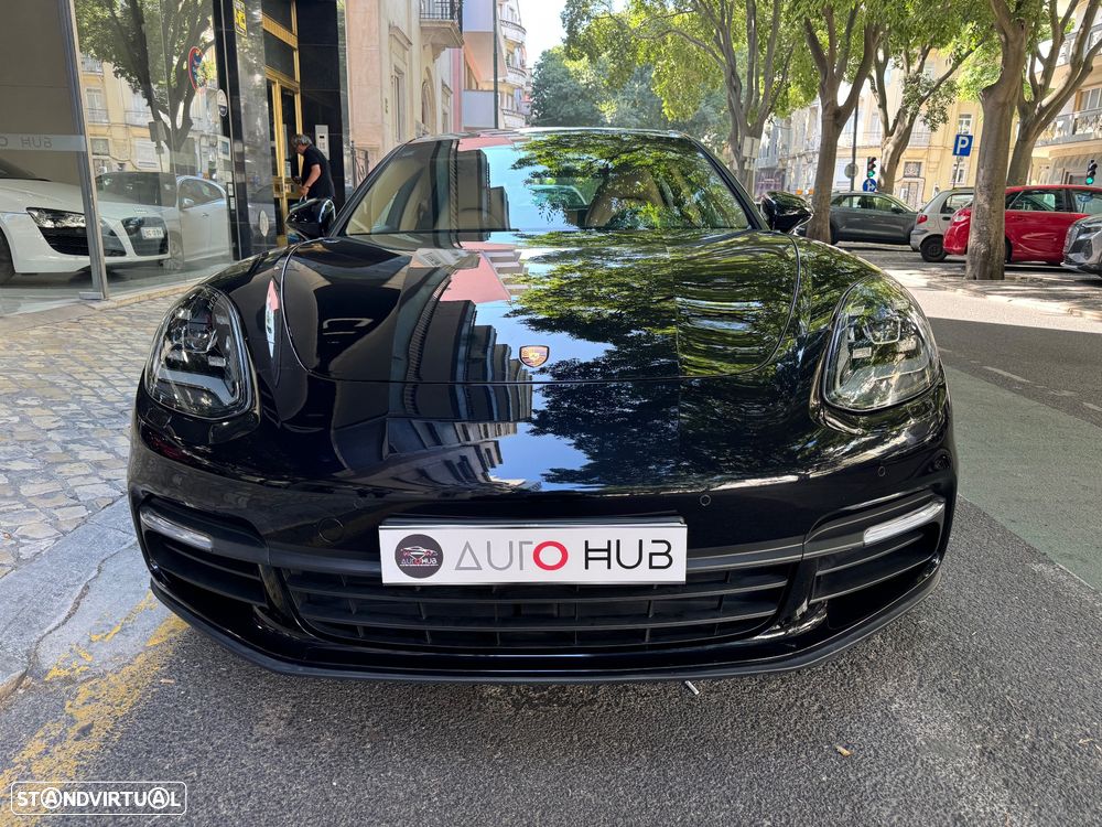 Porsche Panamera 4 E-Hybrid - 6