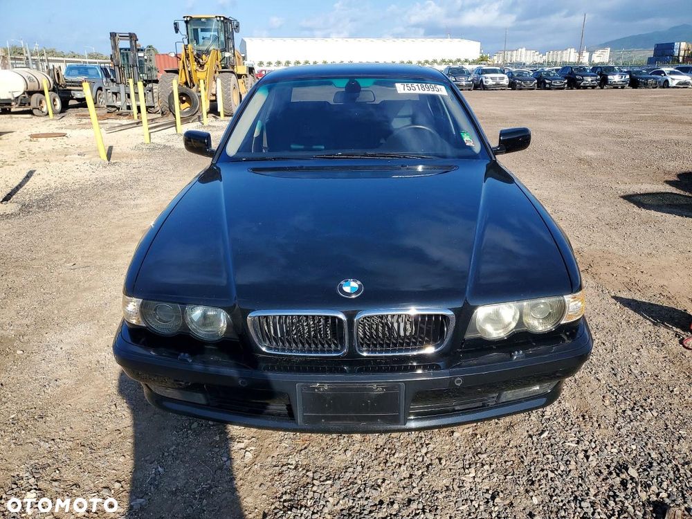 BMW Seria 7 740i - 6