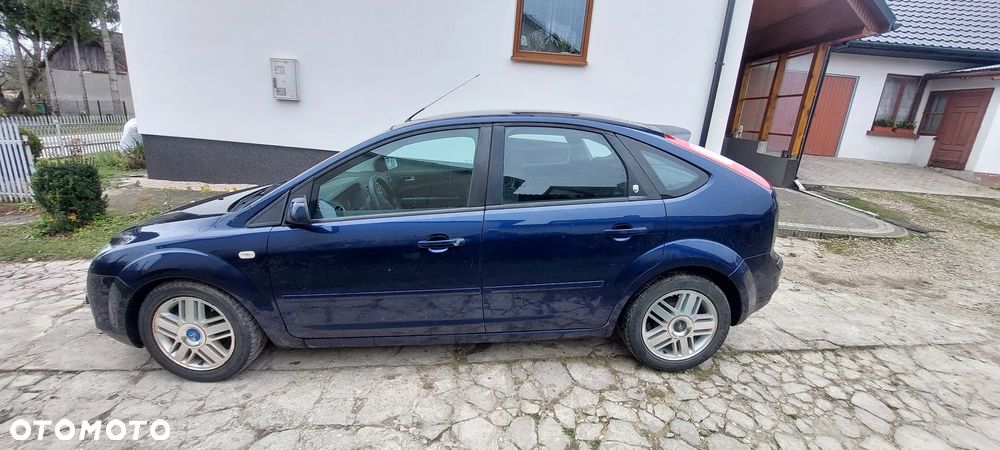 Ford Focus 1.6 Ti-VCT Ghia - 1