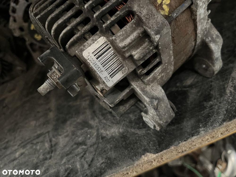 Alternator 2.0 DCI Renault Laguna III 8200960536 - 4