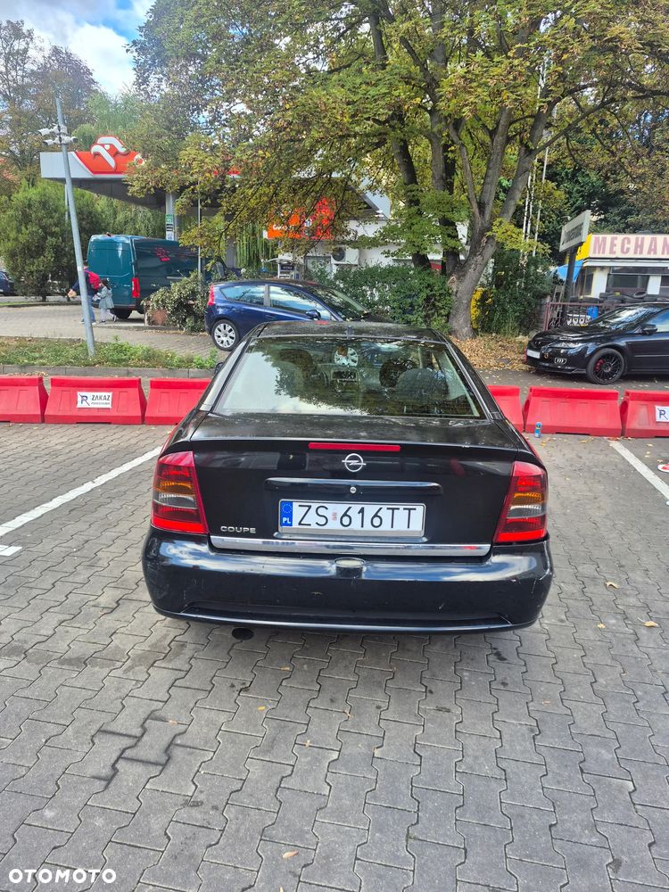 Opel Astra 2003 photo 4