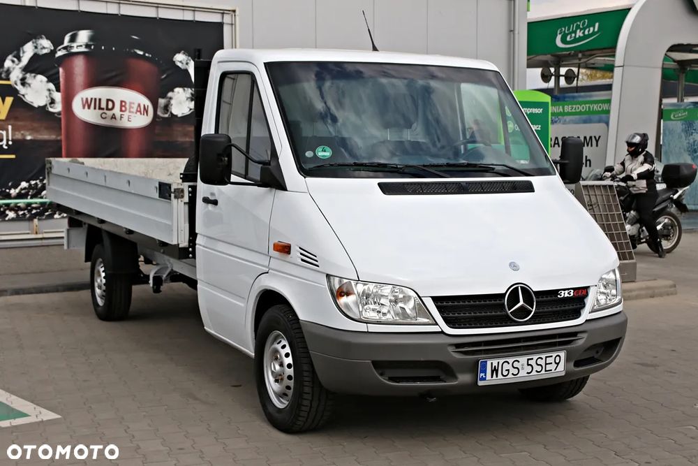 Mercedes-Benz Sprinter - 8