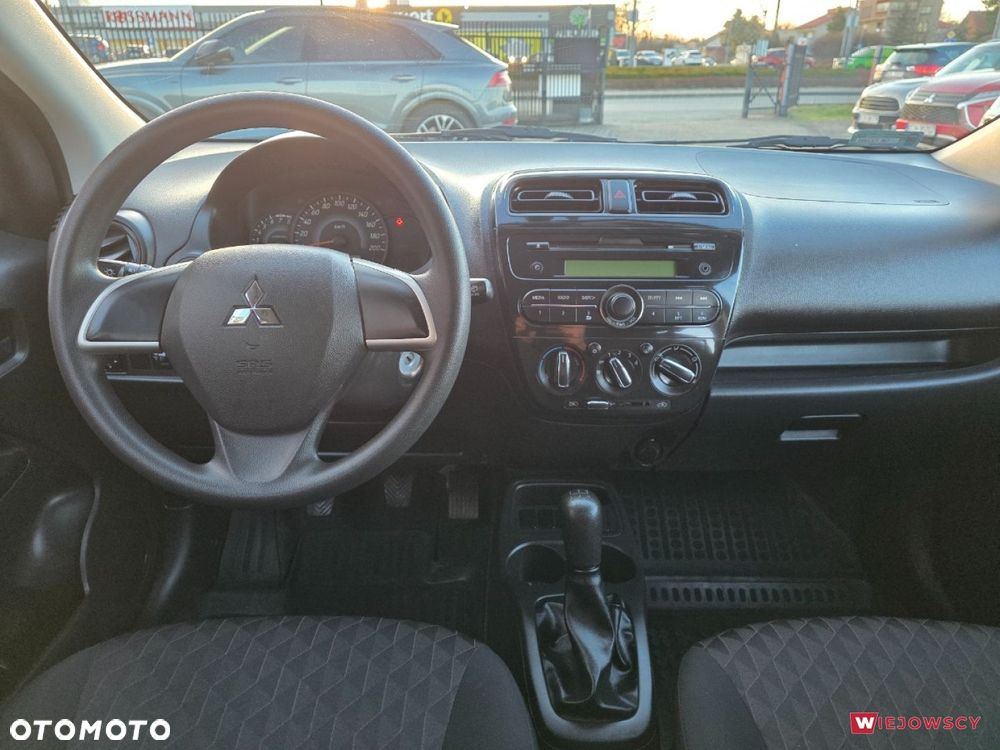 Mitsubishi Space Star - 17