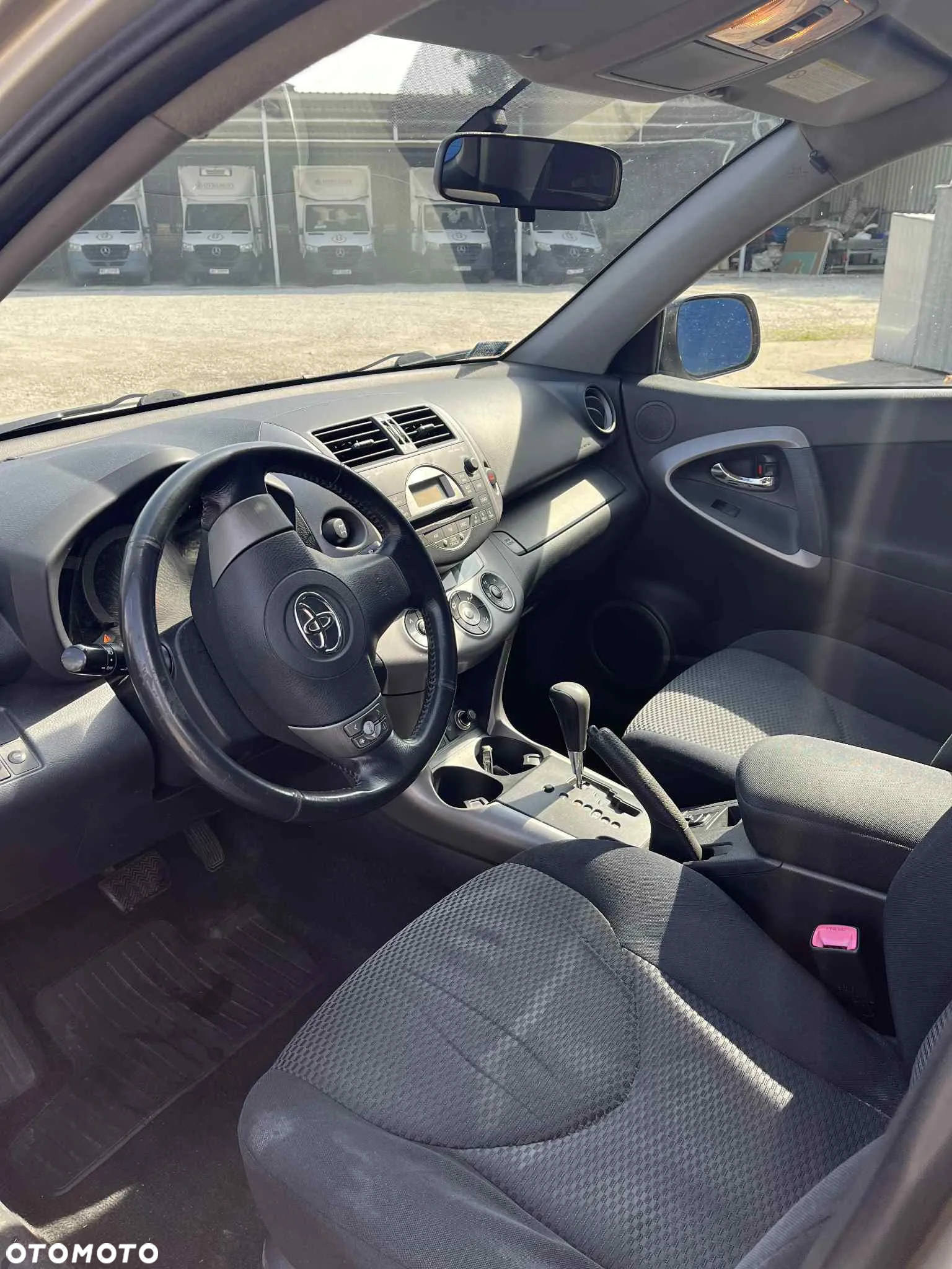 Toyota RAV4 - 19