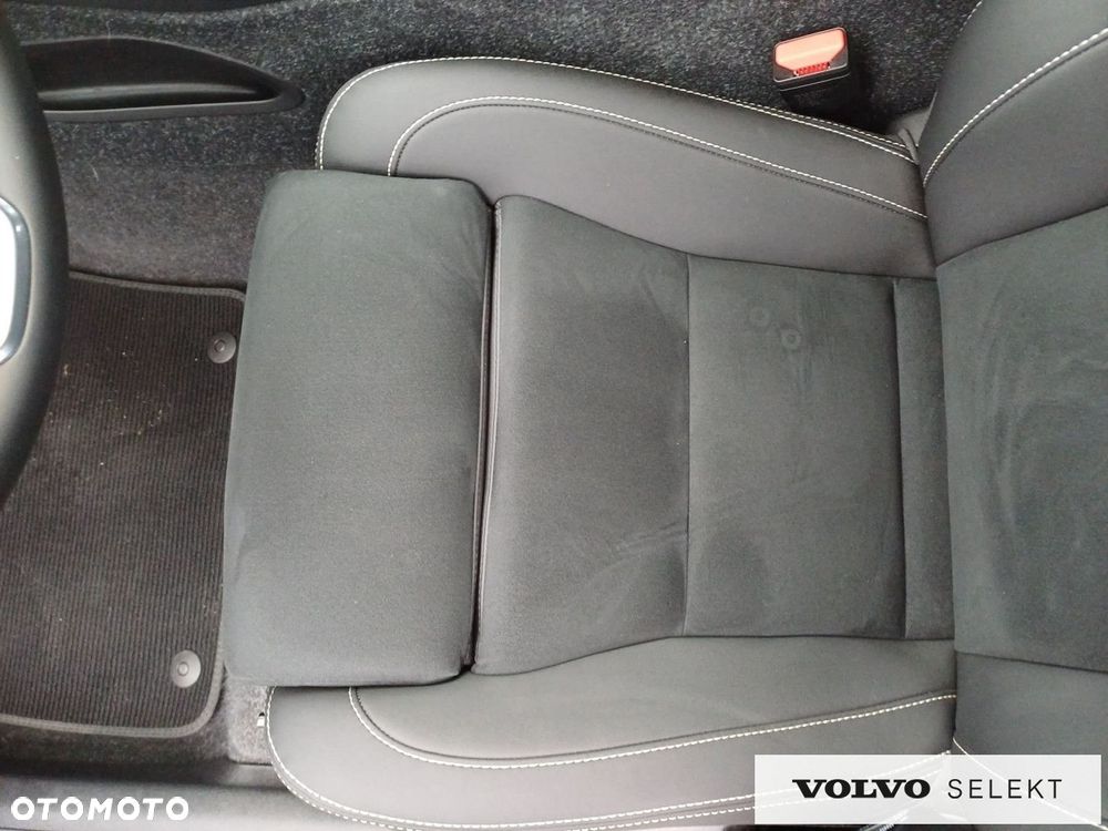 Volvo XC 40 - 13