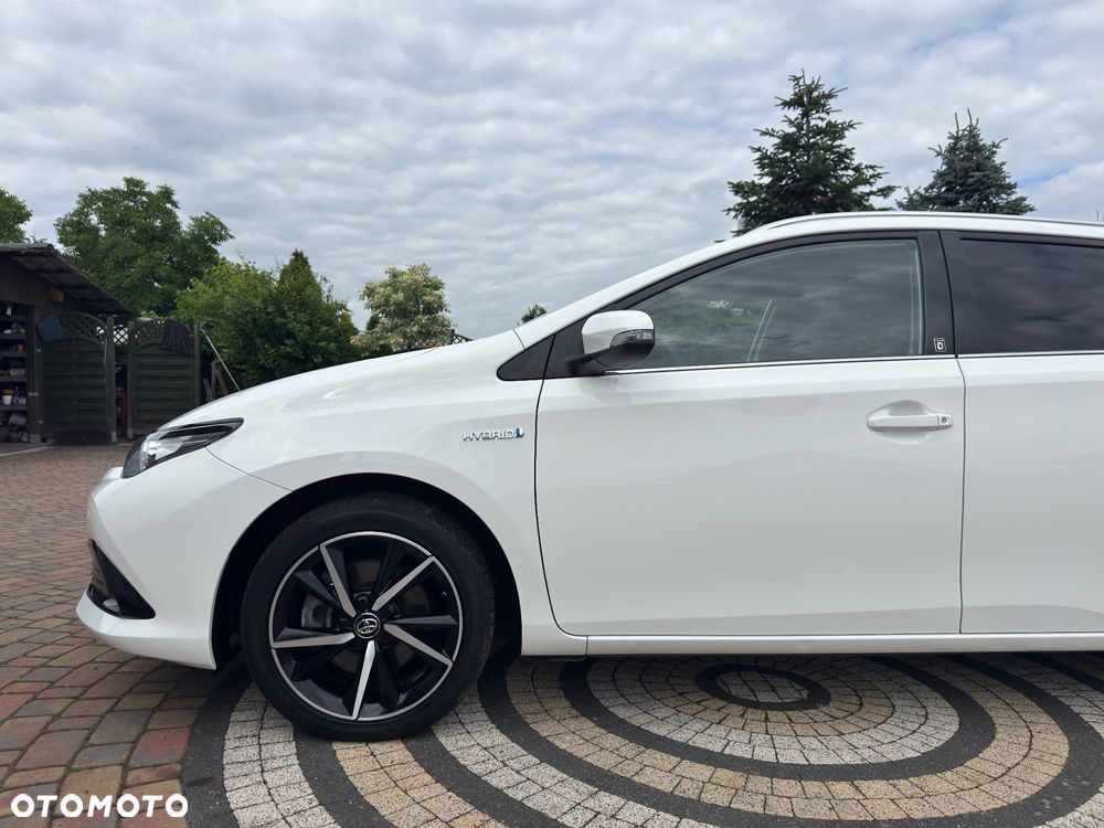 Toyota Auris - 11