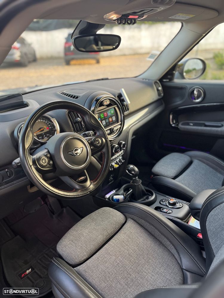 MINI Countryman Cooper SE ALL4 Auto - 4
