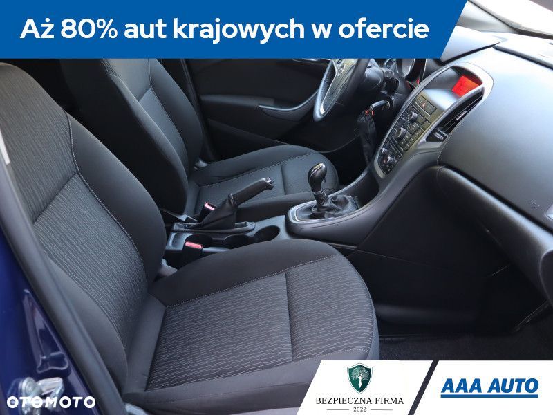 Opel Astra - 10