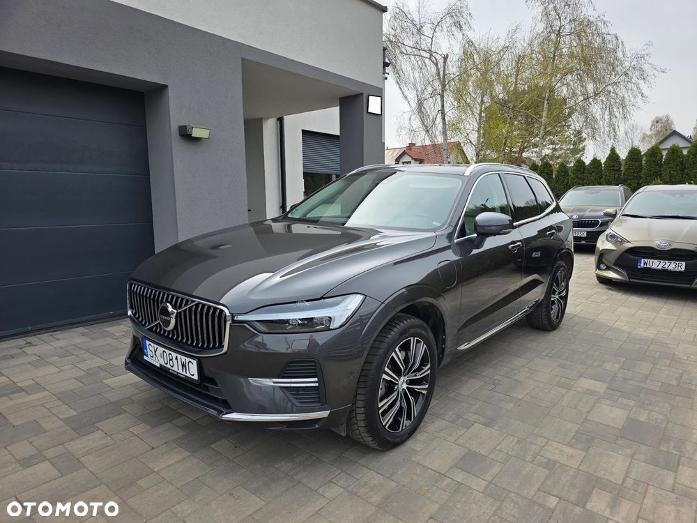 Volvo XC 60 T8 Plug-In Hybrid AWD Ultra Bright - 4