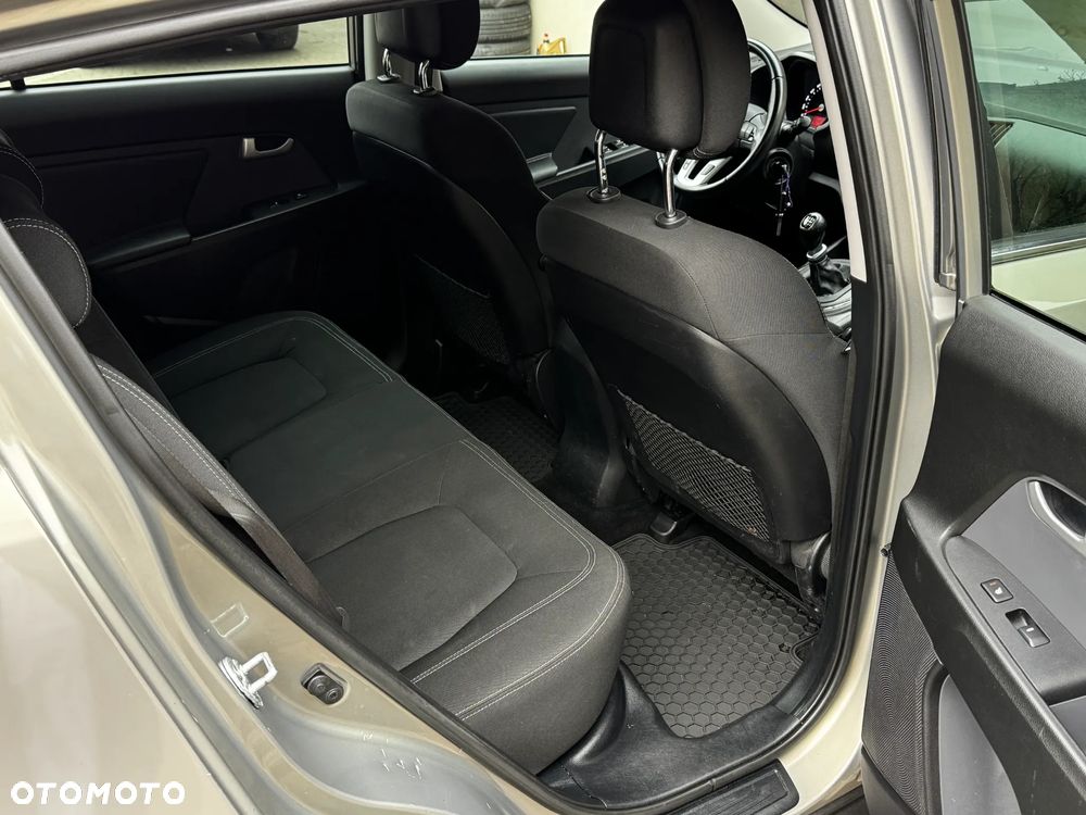 Kia Sportage ver-2-0-xl-2wd - 15