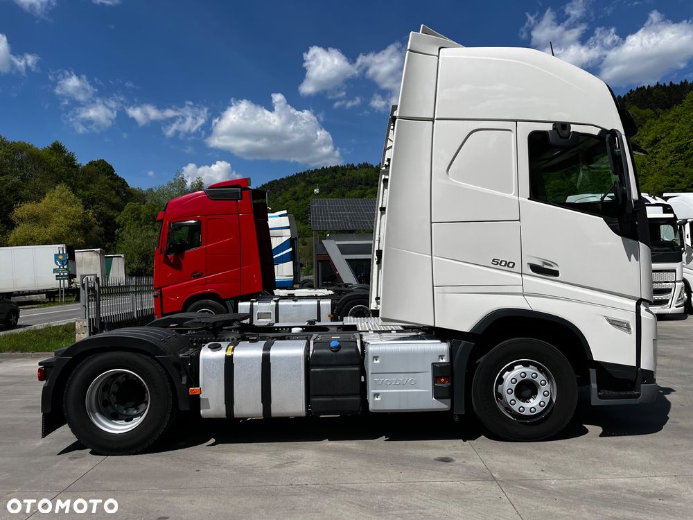 Volvo FH 500 // Zamiana na starszy //  Silnik Euro 6 nie Isave // Parkclima // XL // Radary // Duże zbiorniki // Gwarancja // - 13