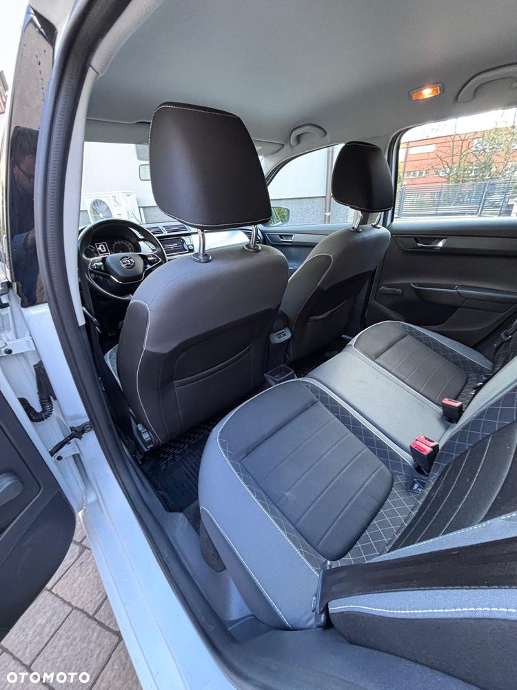 Skoda Fabia 1.0 TSI Ambition - 9
