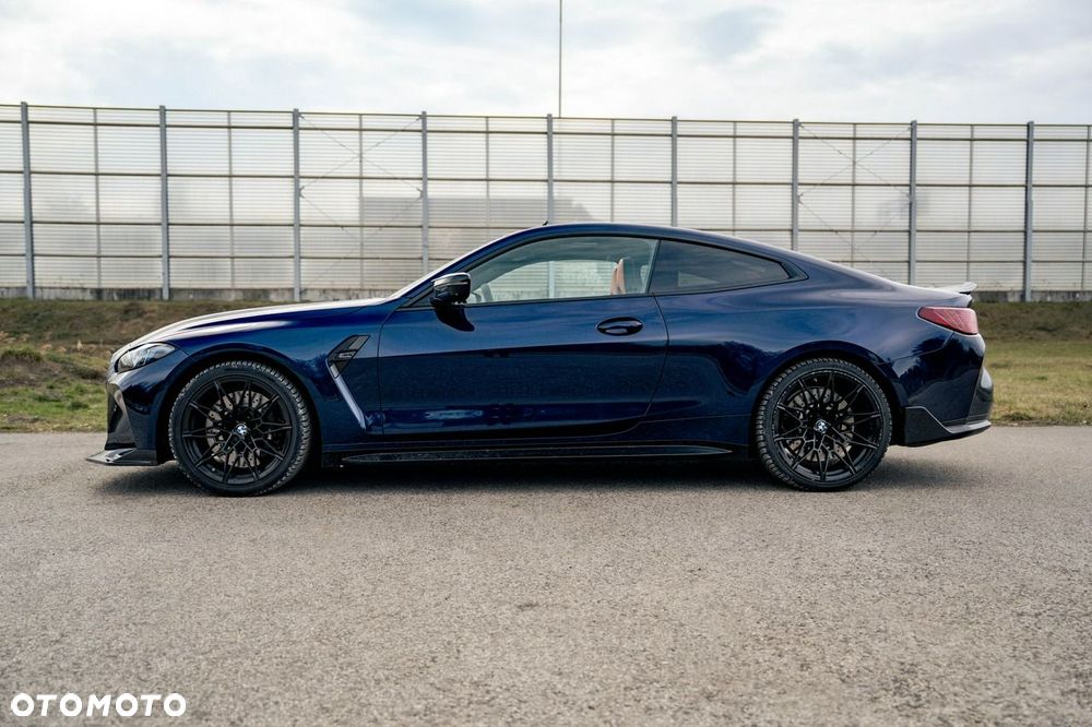 BMW M4 Competition M xDrive - 11