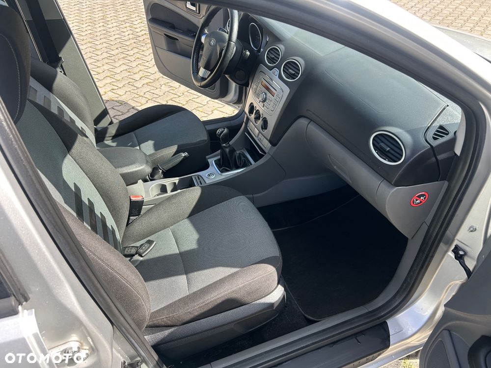 Ford Focus 1.6 Ti-VCT Silver Magic - 20